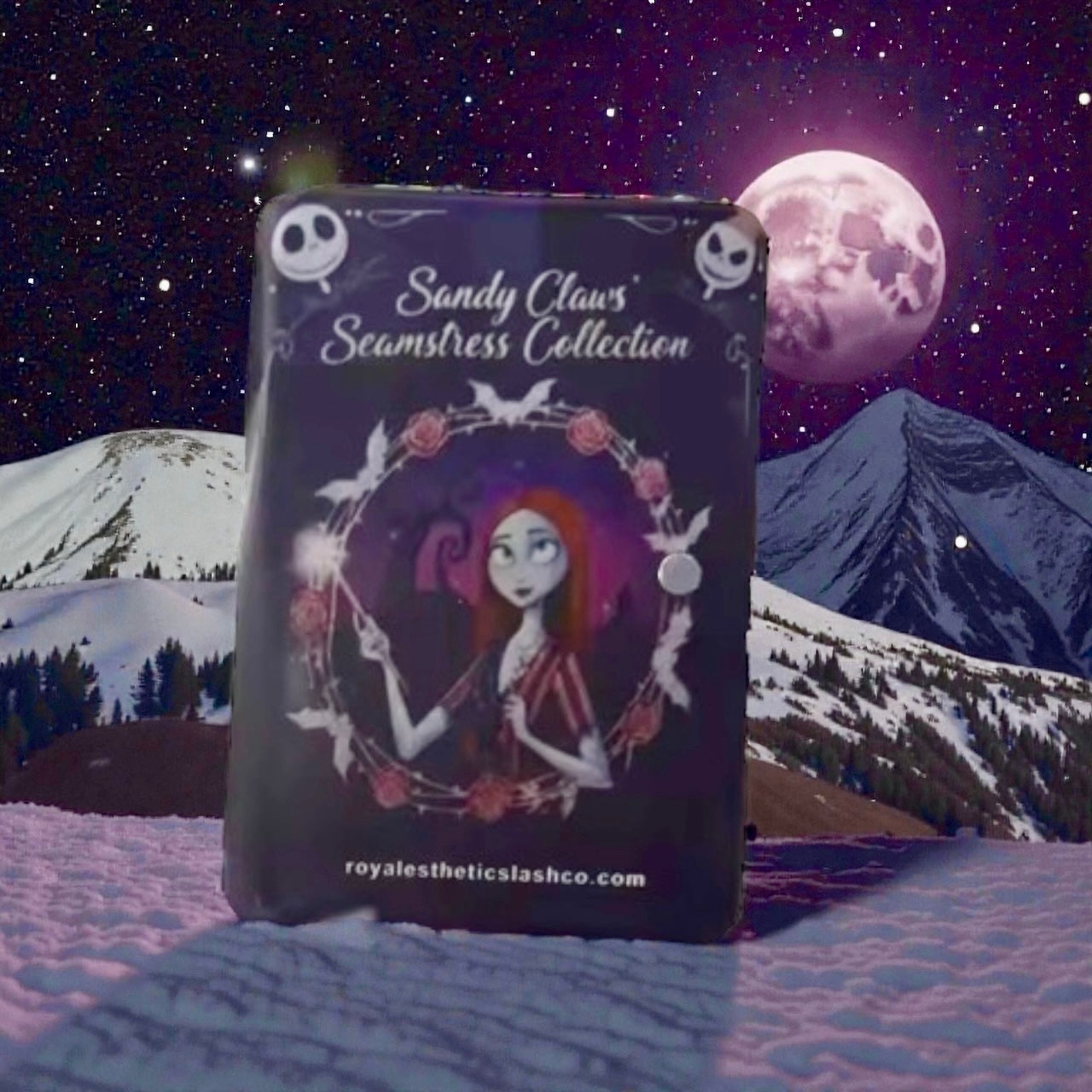 🖤🎄 2025 Sandy Claus Seamstress Collection – Gothic Christmas Lash Tile + Fiber Tip Volume Tweezer